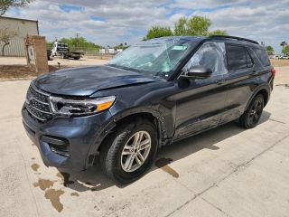 2024 Ford Explorer XLT - Exterior Front Left Corner Image